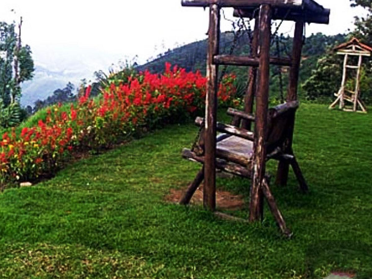 Отель La Flora Highland Paradise Кодайканал Экстерьер фото